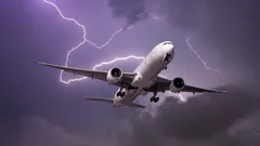 Błyskawica w samolocie: czy pasażerowie powinni się bać?