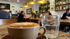 Czy kawa powoduje odwodnienie? Oto, co wykazały najnowsze badania