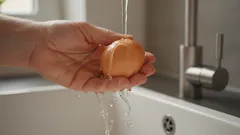 Dlaczego nie należy myć jajek przed włożeniem ich do lodówki — zaskakujące wyjaśnienie